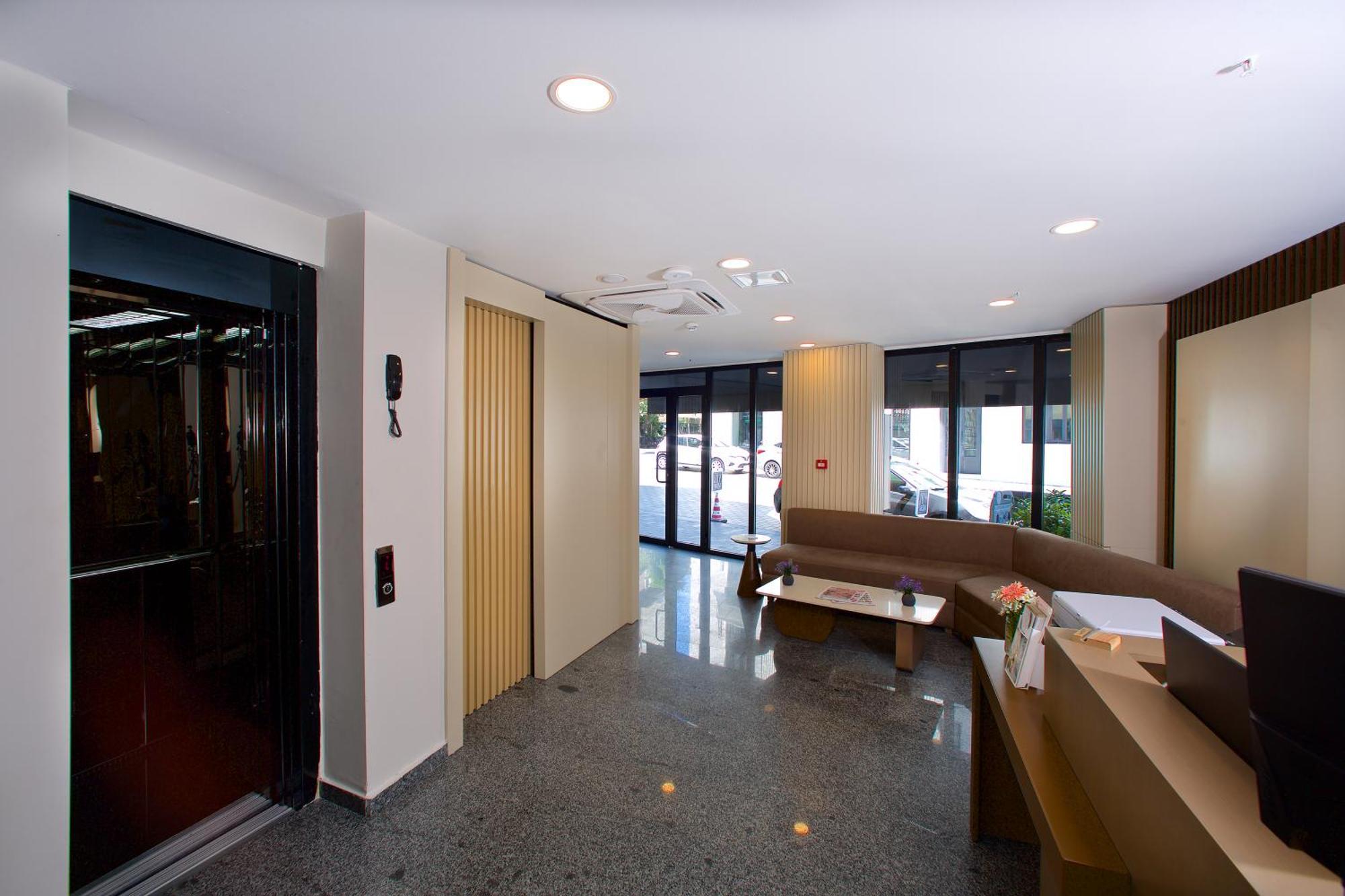 Joy Taksim Hotell Istanbul Exteriör bild