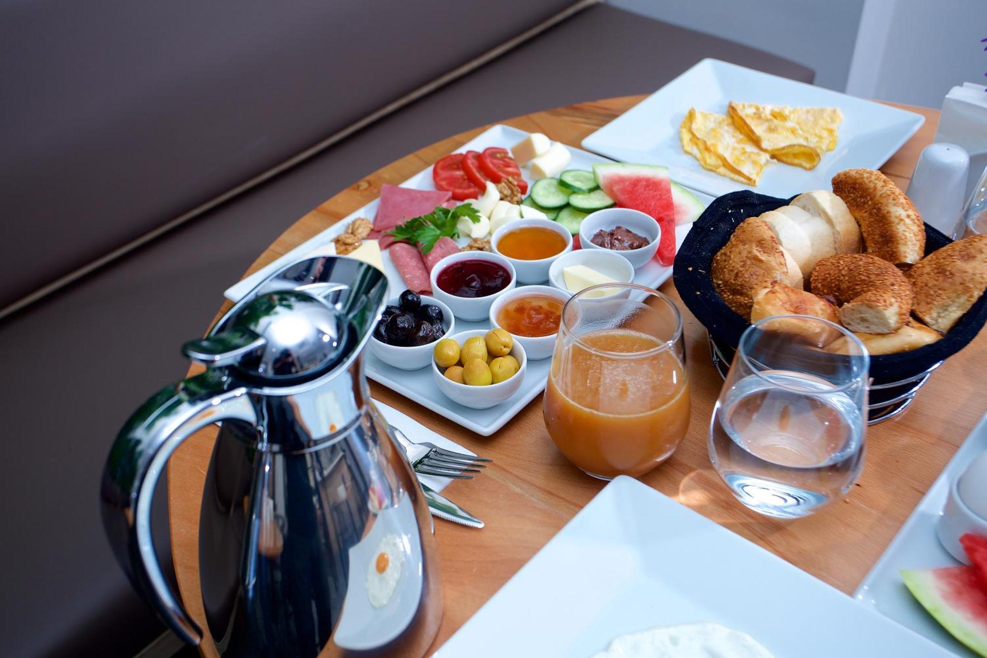 Joy Taksim Hotell Istanbul Exteriör bild